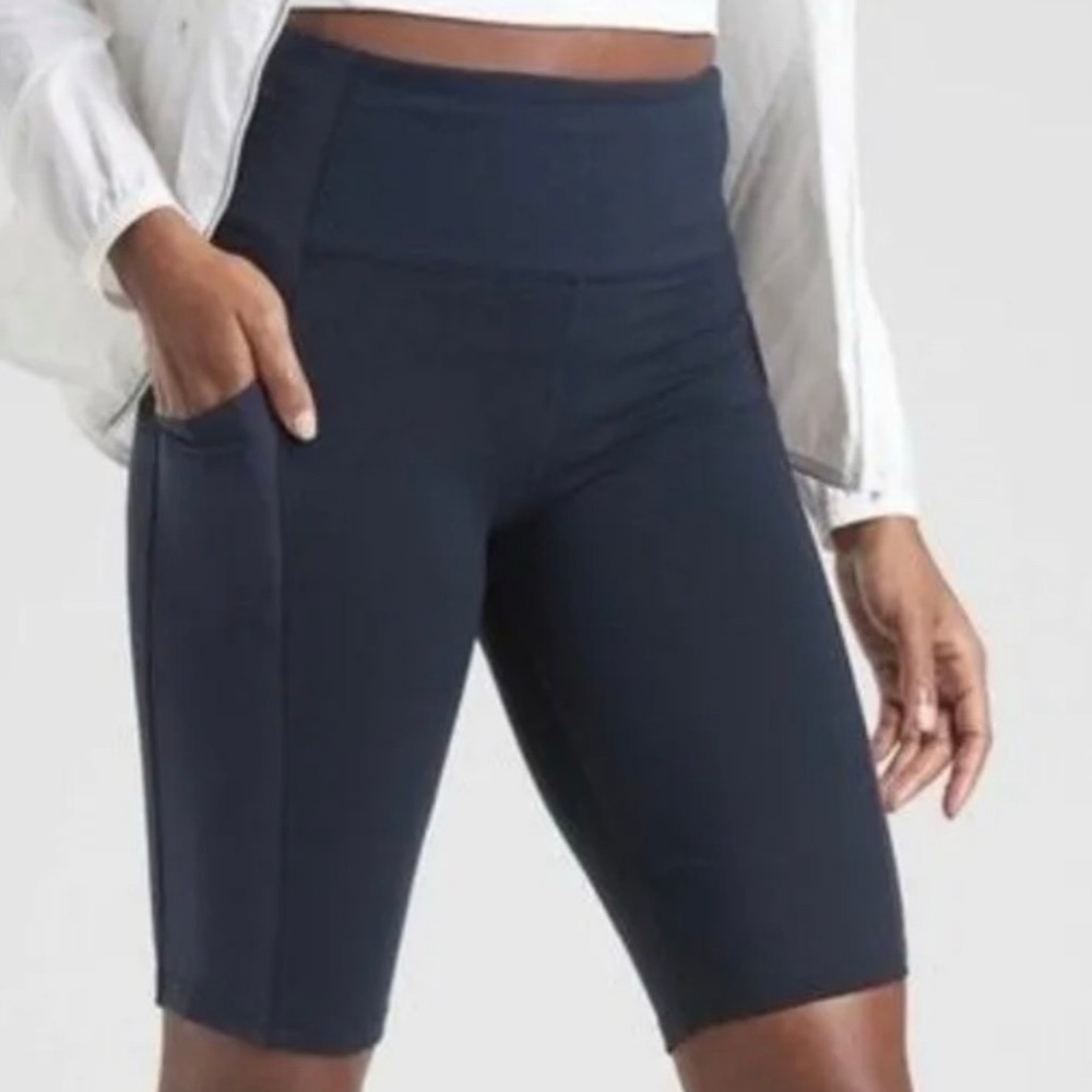 Athleta Excursion Hybrid 11” Short.